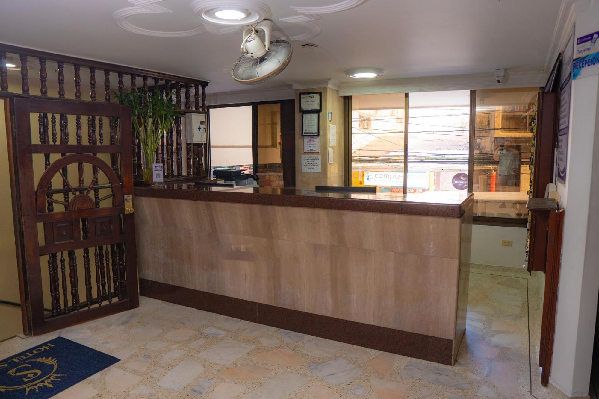 Hotel Steven Buenaventura Exterior photo
